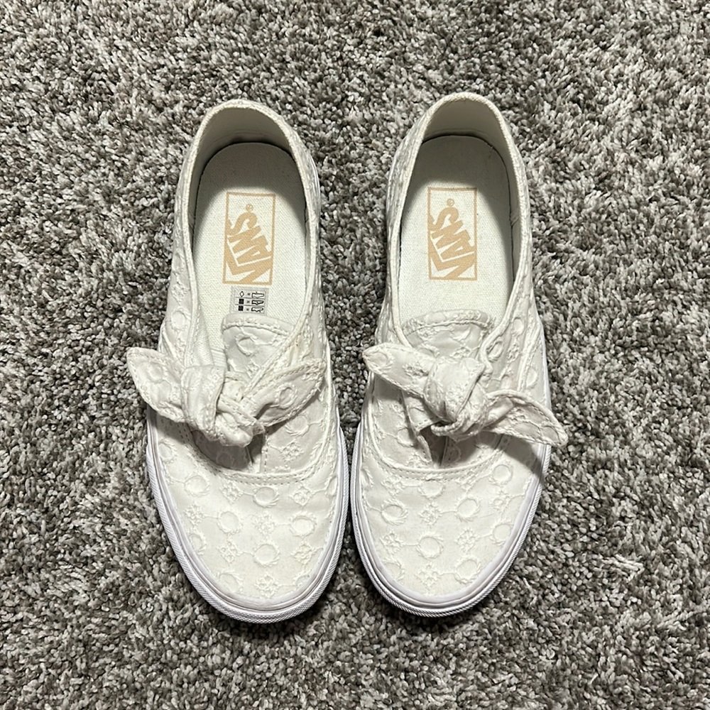 Vans bow sneakers